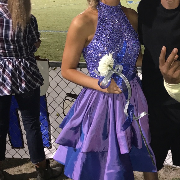 worn once! so sparkly 😍. open back. wore for hoco - Picture 3 of 3